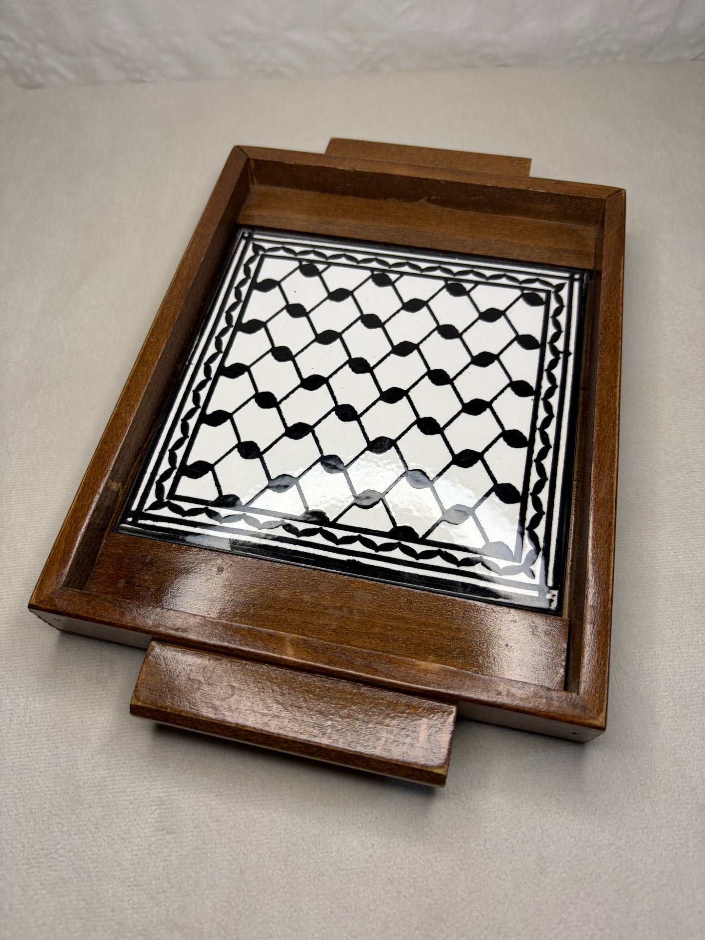 handgefertigte Servierplatte aus Olivenholz und Keramik Kunsthandwerks Boden 17 cm x 17 cm (Kopie)