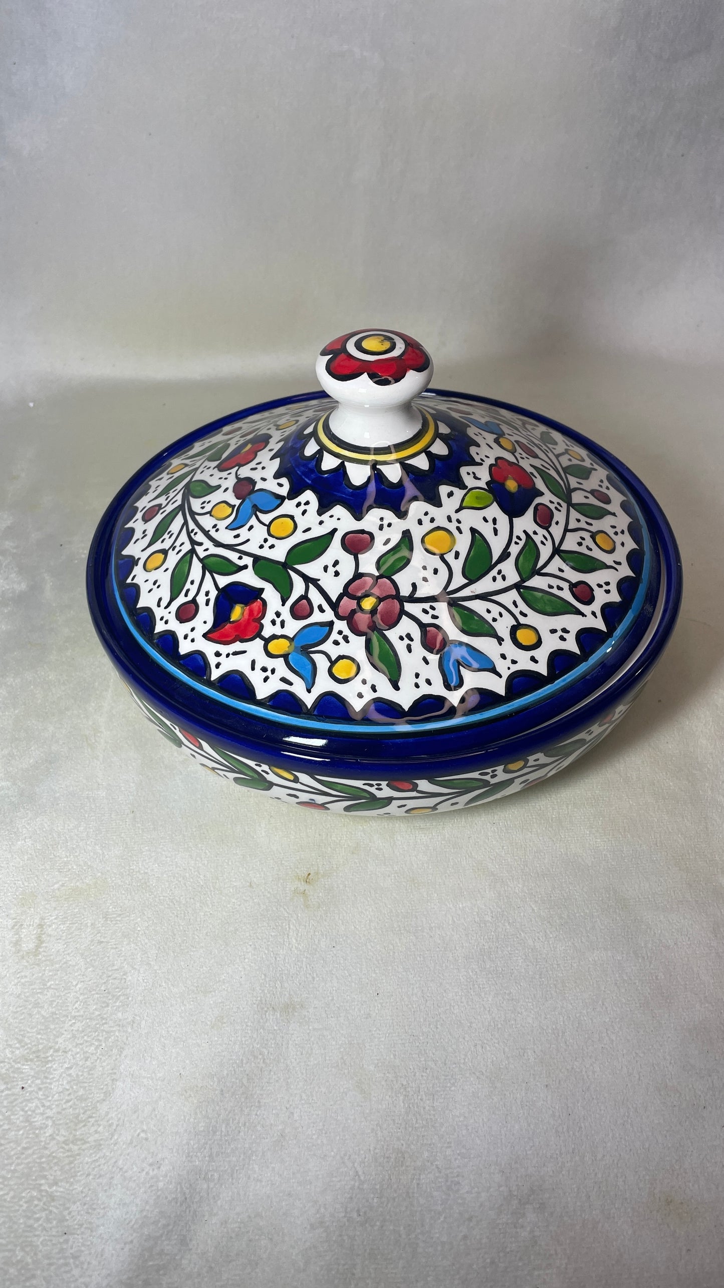 وعاء تخزين مع غطاء 23 سم