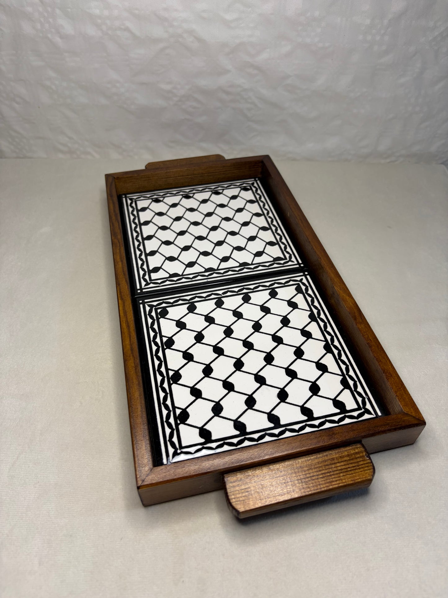 handgefertigte Servierplatte aus Olivenholz und Keramik Kunsthandwerks Boden 31 cm x 17 cm