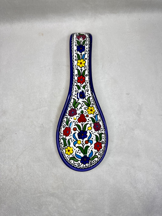 Serving plate in spoon shape colored